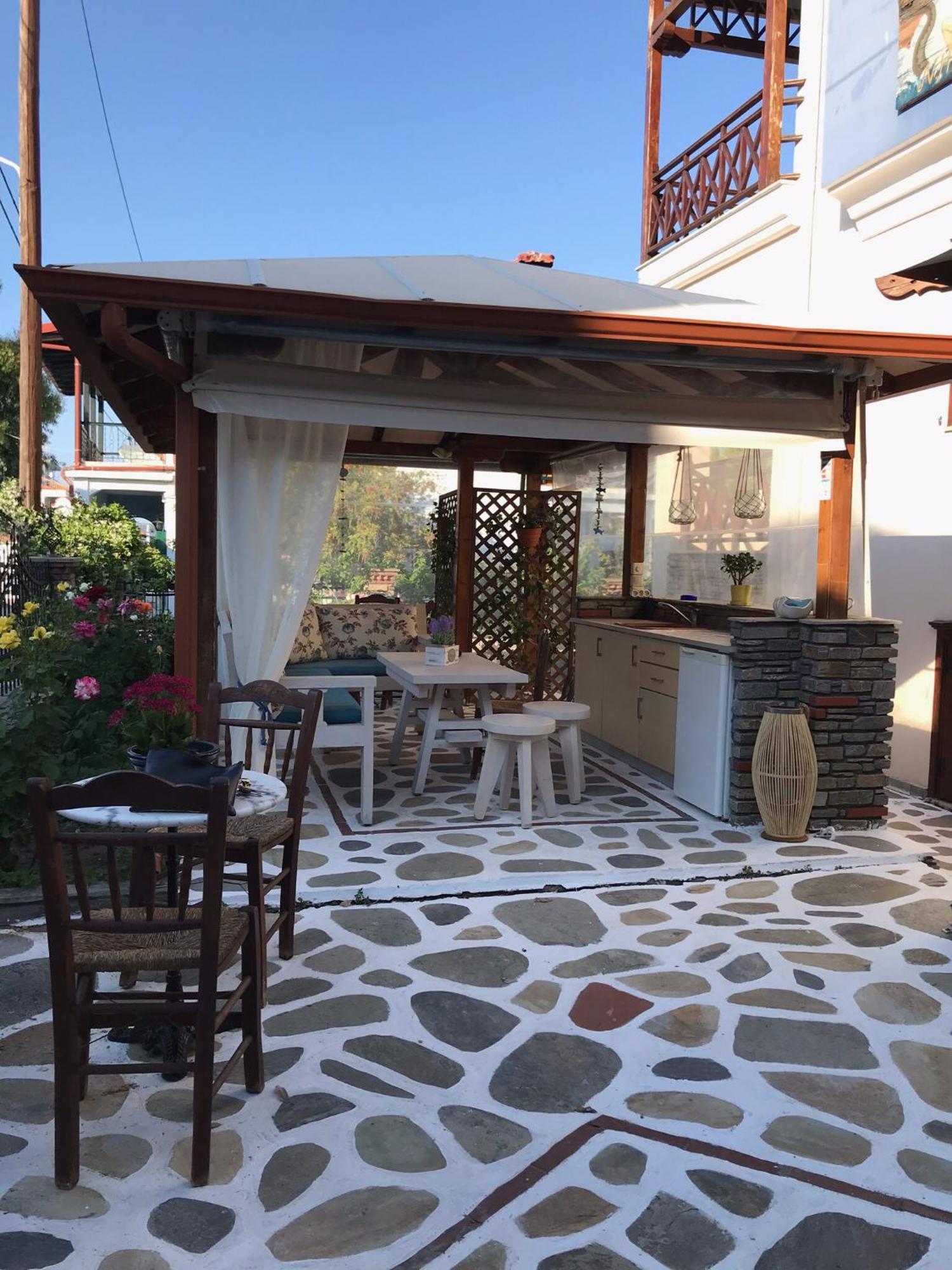 Niriides Hotel Amoliani Exterior foto
