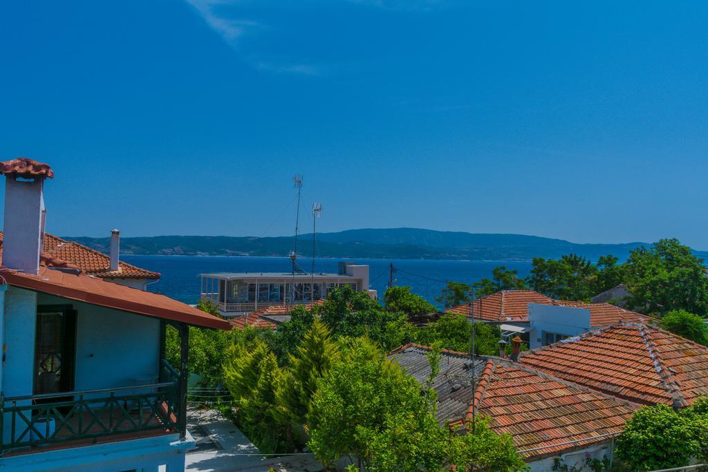 Niriides Hotel Amoliani Exterior foto